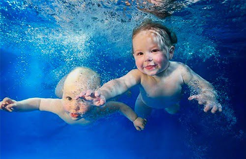 Acquaticità neonatale. Utile e divertente 5 Acquaticità neonatale. Utile e divertente – in3clicktv