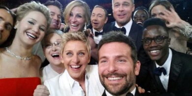 Selfie: non si può sminuirlo chiamandolo autoscatto. 25 selfie