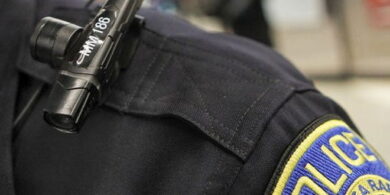 Videosorveglianza: le bodycam sul petto degli agenti salvano nel cloud. Sicurezza o privacy mancata? 25 bodycam-videosorveglianza-taser