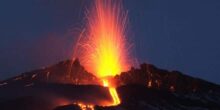 Etna: esplode e l'eruzione fa 10 feriti 16 etna
