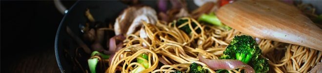 Il wok - giocattoli da chef 4 wok - ne conquista piu la gola della spada - soia